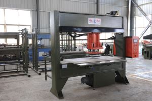 Abrasive Sand Paper Travel Head Cutting Machine